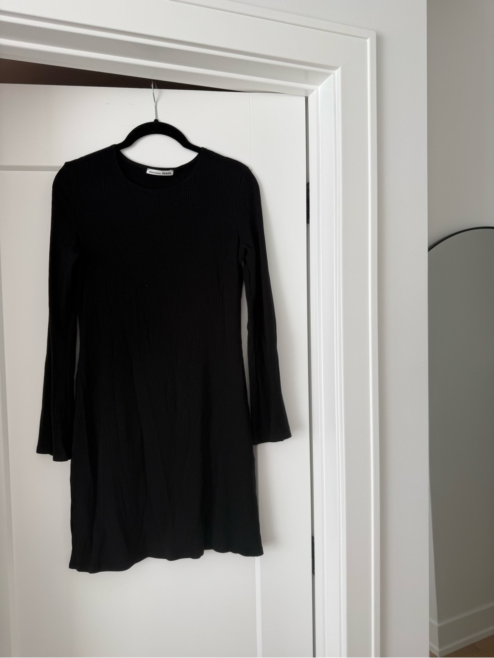 Reformation Long Sleeve Black Mini Dress (S)